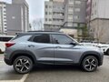 2022 Chevrolet TrailBlazer III, серый, 1920000 рублей - вид 2