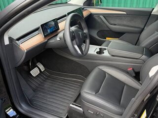 2022 Tesla Model Y Performance I, чёрный, 7000000 рублей, вид 5