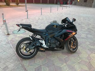 2009 Suzuki GSX-R 750, чёрный, 820000 рублей, вид 2