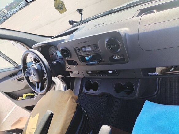 2020 Mercedes-Benz Sprinter, белый, 5750000 рублей - вид 27