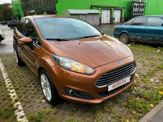 2015 Ford Fiesta Mk6 Рестайлинг, коричневый, 550000 рублей, вид 2