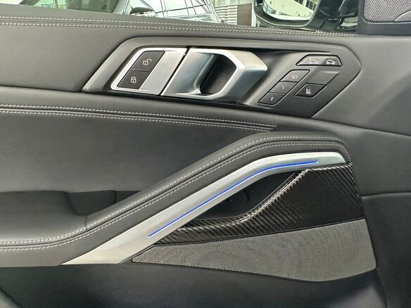 2024 BMW X6 30d III (G06) Рестайлинг, белый, 15500000 рублей - вид 12