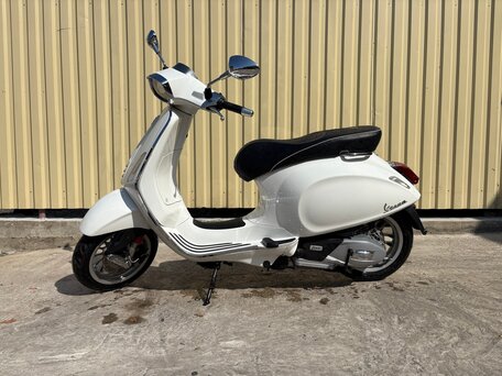 2016 Vespa Sprint, белый, 400000 рублей, вид 1
