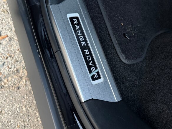 2013 Land Rover Range Rover IV, чёрный, 4090000 рублей - вид 12