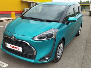 2019 Toyota Sienta II Рестайлинг, зелёный, 1760000 рублей, вид 1