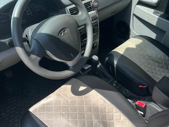 2013 Lada (ВАЗ) Priora I, белый, 550000 рублей - вид 4