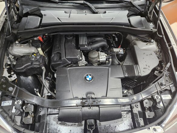 2013 BMW X1 18i I (E84) Рестайлинг, бежевый, 1470000 рублей - вид 16
