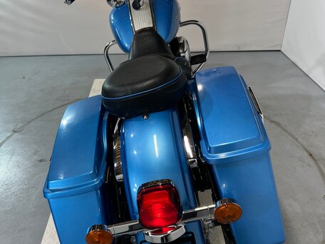 2011 Harley-Davidson Road King, синий, 710000 рублей, вид 4