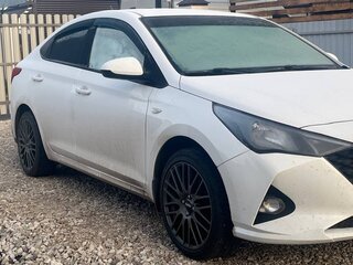 2021 Hyundai Solaris II Рестайлинг, белый, 1500000 рублей, вид 5