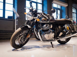 2025 Royal Enfield Continental GT, серебристый, 737000 рублей, вид 1