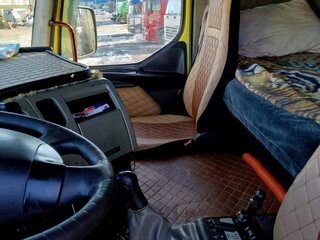 2009 Renault Premium, жёлтый, 1900000 рублей, вид 4