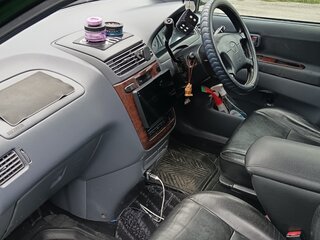 1998 Toyota Ipsum I (M10), чёрный, 600000 рублей, вид 5