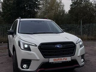 2021 Subaru Forester V Рестайлинг, белый, 5500000 рублей, вид 4