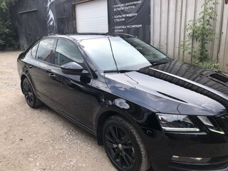 2018 Skoda Octavia III (A7) Рестайлинг, чёрный, 1750000 рублей, вид 5