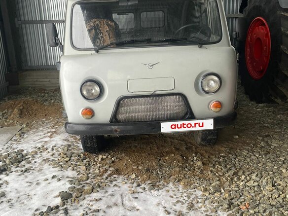 2017 УАЗ 2206, серебристый, 350000 рублей