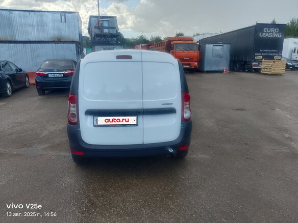 2018 Lada (ВАЗ) Largus I, белый, 580000 рублей - вид 2