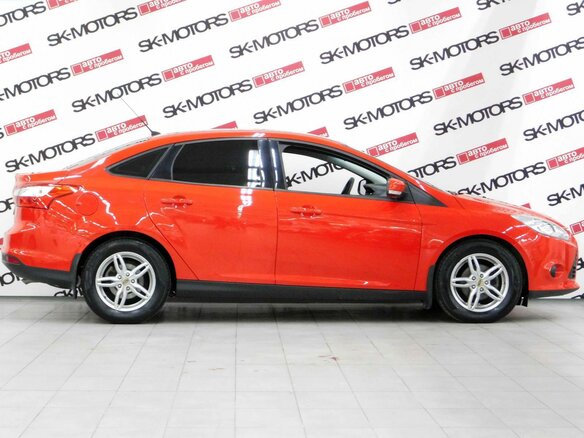 2014 Ford Focus III, красный, 1100000 рублей - вид 19
