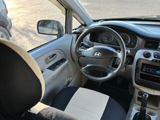 2006 Hyundai Trajet I Рестайлинг, бежевый, 500000 рублей, вид 4