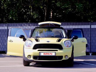2011 Mini Countryman Cooper S I, жёлтый, 1250000 рублей, вид 3