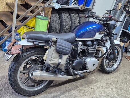 2009 Triumph Bonneville, синий, 550000 рублей, вид 1