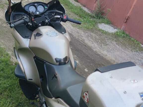 1999 Honda NT650V Deauville, золотистый, 320000 рублей - вид 2