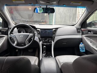 2010 Hyundai Sonata VI (YF), синий, 950000 рублей, вид 5