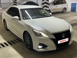 2015 Toyota Crown XIV (S210) Рестайлинг, белый, 2450000 рублей, вид 5