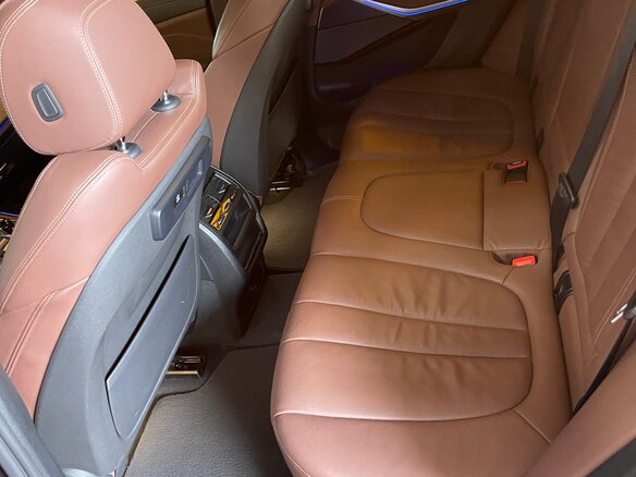 2020 BMW X5 40i IV (G05/G18), чёрный, 7000000 рублей - вид 5