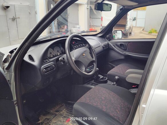 2006 Chevrolet Niva I, серебристый - вид 5