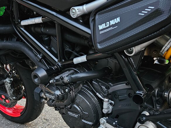 2022 Ducati Hypermotard, чёрный, 950000 рублей - вид 6