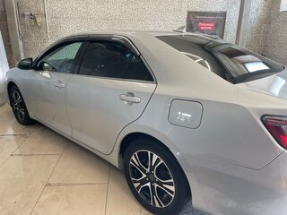 2017 Toyota Camry VII (XV50) Рестайлинг, белый, 1800000 рублей, вид 2