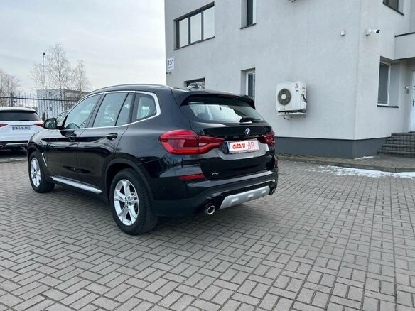 2020 BMW X3 30e xDrive III (G01), чёрный, 2790000 рублей - вид 3
