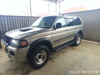 2001 Mitsubishi Montero Sport I, серый, 850000 рублей, вид 1