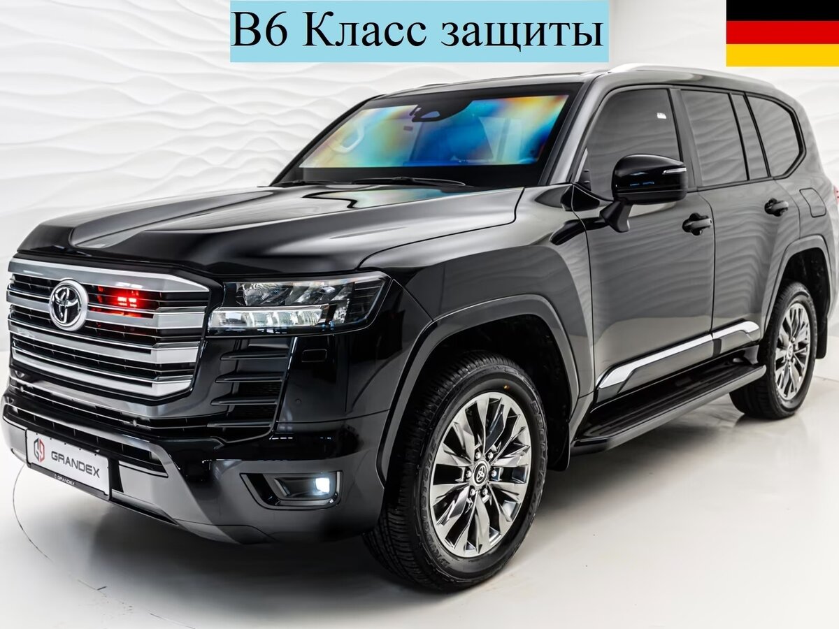 Открыть фотографии: Toyota Land Cruiser 300 Series