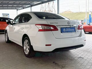 Nissan Sentra VII (B17)
