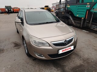 2011 Opel Astra J, бежевый, 610000 рублей, вид 2