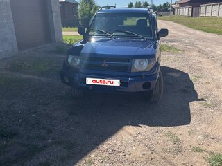 1999 Mitsubishi Pajero iO, синий, 540000 рублей, вид 1