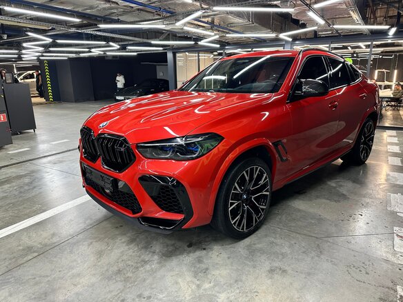 2021 BMW X6 M Competition III (F96), красный, 13000000 рублей - вид 7