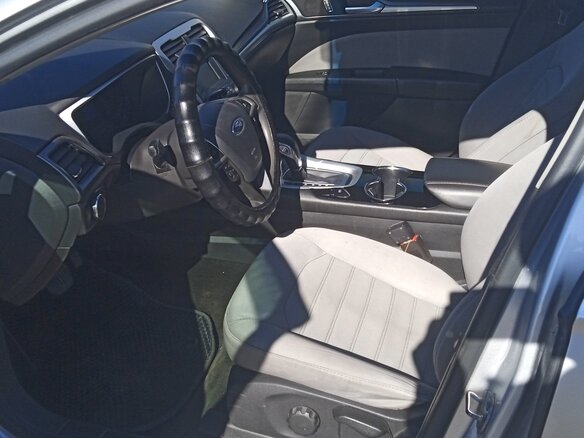 2014 Ford Fusion (North America) II, серебристый, 1090000 рублей - вид 10