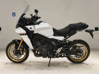 2025 Yamaha MT-09 Tracer (FJ-09), белый, 1800000 рублей, вид 2