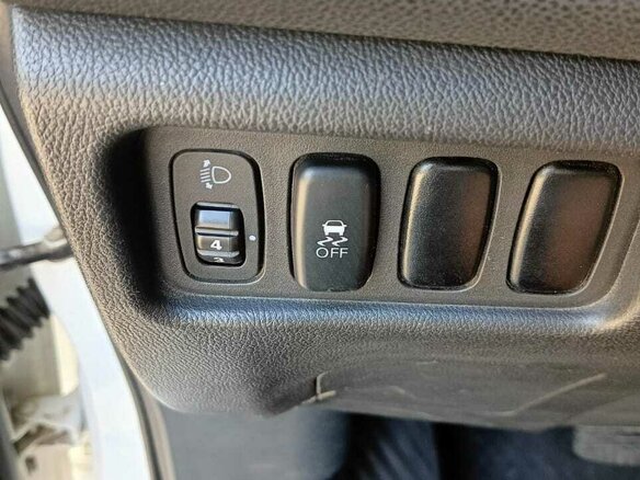 2012 Mitsubishi ASX I Рестайлинг, белый, 1180000 рублей - вид 16