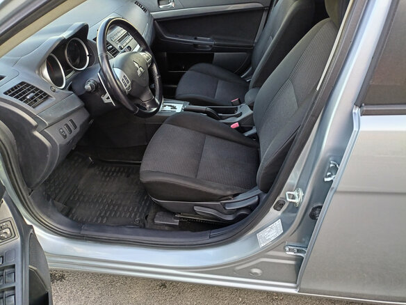 2008 Mitsubishi Lancer X, серебристый, 890000 рублей - вид 10