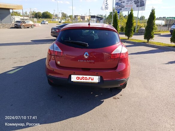 2012 Renault Megane III, пурпурный, 650000 рублей - вид 4