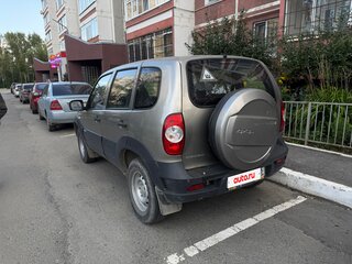 2012 Chevrolet Niva I Рестайлинг, серый, 560000 рублей, вид 4