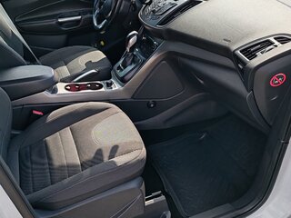 2014 Ford Kuga II, белый, 1330000 рублей, вид 4
