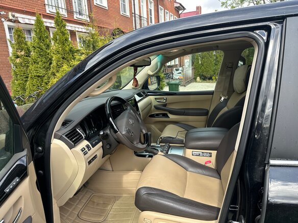 2008 Lexus LX 570 III, чёрный, 4950000 рублей - вид 3