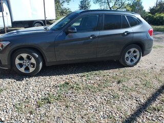 2014 BMW X1 18i I (E84) Рестайлинг, серый, 1450000 рублей, вид 5