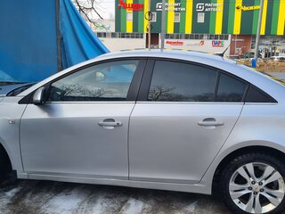 2013 Chevrolet Cruze I Рестайлинг, серебристый, 1000000 рублей, вид 2