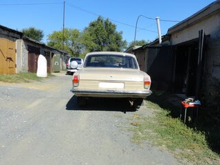 1987 ГАЗ 24 «Волга» 2411 II (2410), бежевый, 350000 рублей, вид 2