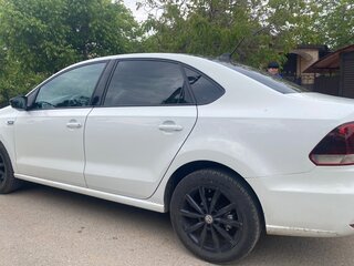 2018 Volkswagen Polo V Рестайлинг, белый, 1300000 рублей, вид 5